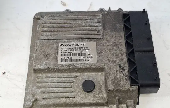 Fiat Doblo Engine control unit/module 51880748 8JMS1U4BK BC0101853B