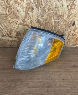 Mercedes-Benz SL R129 Front indicator light 1315106912 1298260743