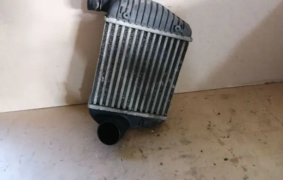 Audi A6 S6 C6 4F Intercooler radiator 4F0145805AA 6070155