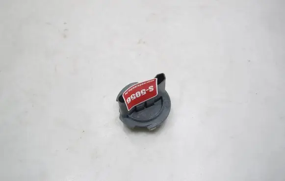 Volkswagen Golf V Headlight part 1300636308