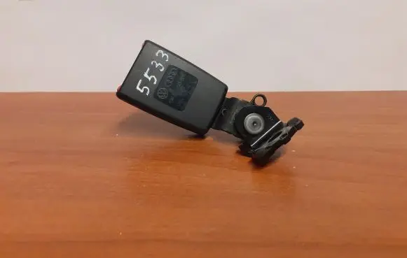 Audi A7 S7 4G Rear seatbelt buckle 4G88577399B9 4G8857739