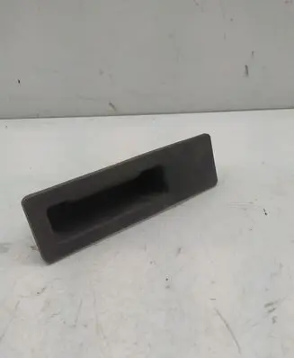 BMW 4 F36 Gran coupe Tailgate opening switch 746316105