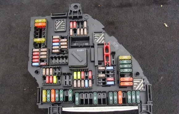 BMW 5 F10 F11 Other relay 9267980