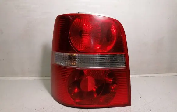 Volkswagen Touran I Rear/tail lights 1t0945257a