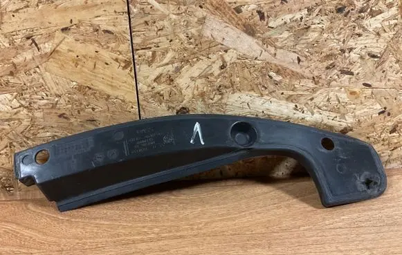 BMW 5 E60 E61 Rain gutter 7034159 74850610