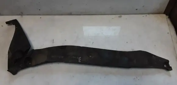 Audi A8 S8 D4 4H Fender foam support/seal 4H0821111B