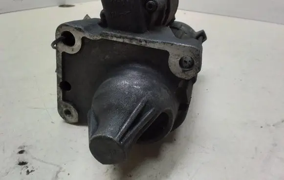 Peugeot 307 Starter motor 9645100680 D7G3 11A50530JC