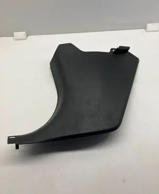 BMW 3 F30 F35 F31 (D) pillar trim (bottom) 17365810 7221905