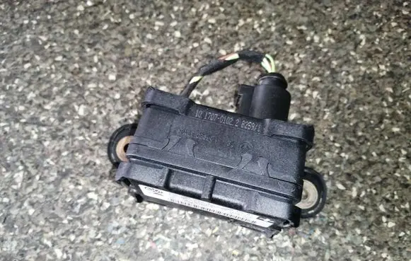 Volkswagen Transporter - Caravelle T5 ESP acceleration yaw rate sensor 7H0907652A