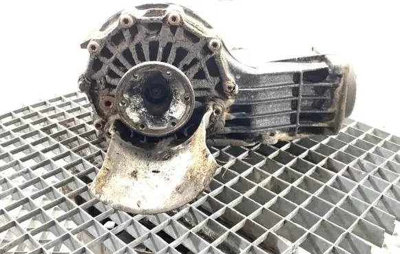 Audi A6 S6 C5 4B Rear differential 8E0501721