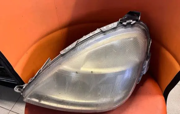 Mercedes-Benz A W168 Headlight/headlamp A1688200161 0301152201