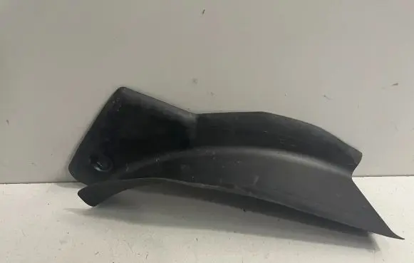 BMW 4 F32 F33 Rear/tail light trim molding 7474488