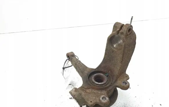 Ford C-MAX I Front wheel hub spindle knuckle