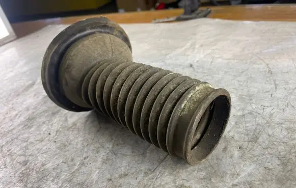 Toyota Corolla E120 E130 Front shock absorber dust cover boot 