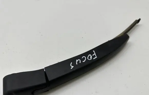 Ford Focus Rear wiper blade arm