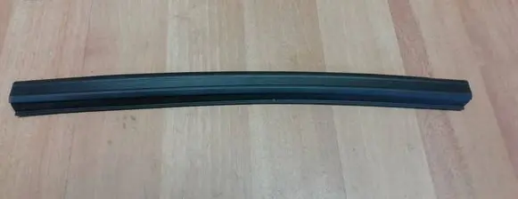 Opel Insignia B Rear door windshield rail 39148279 13463918