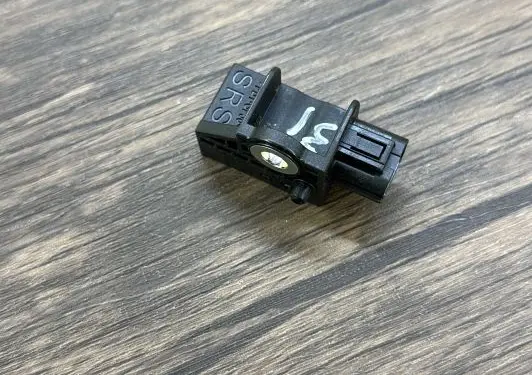 Honda CR-V Airbag deployment crash/impact sensor 77970T2AA010M4
