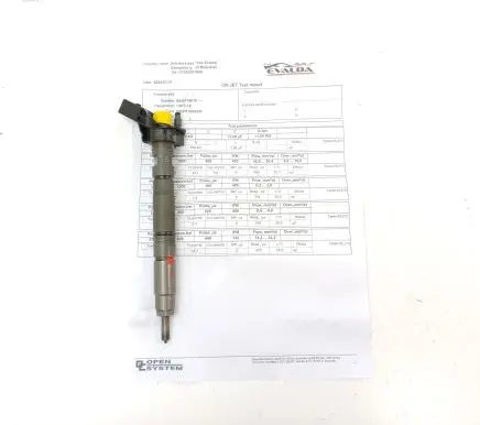Audi A5 8T 8F Fuel injector 0445116015