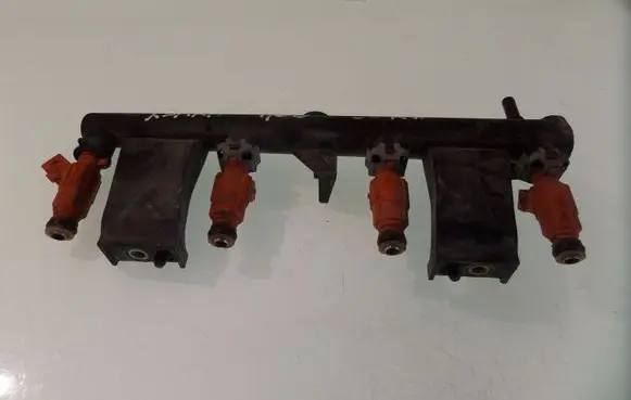 Citroen Xsara Picasso Fuel injectors set 9636520780