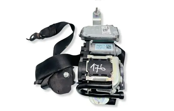 Mercedes-Benz E W212 Front seatbelt 05360127 617112100 010L0000