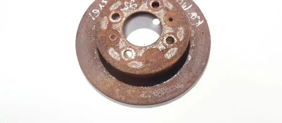 Mitsubishi Carisma Rear brake disc neventiliuojamas