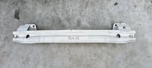 Audi Q7 4M Rear bumper cross member 4M0807309