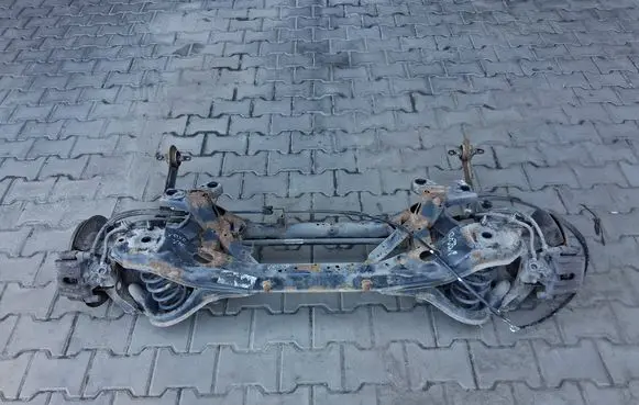 Volvo V40 Rear axle beam 