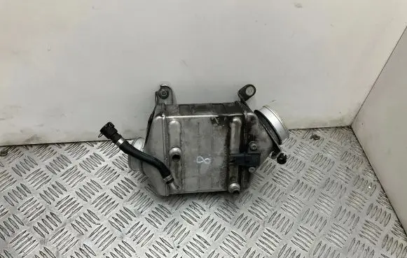BMW 5 F10 F11 Intercooler radiator 7575406 7575404 7585493
