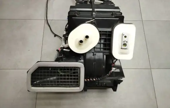 Interior heater climate box assembly
