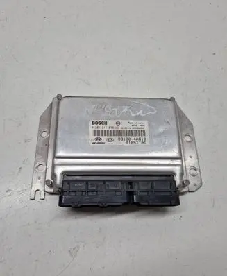 KIA Sorento Engine control unit/module 391004A810 0281011579
