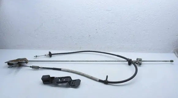 Fiat Ducato Handbrake/parking brake wiring cable 1370472080 D0827K02