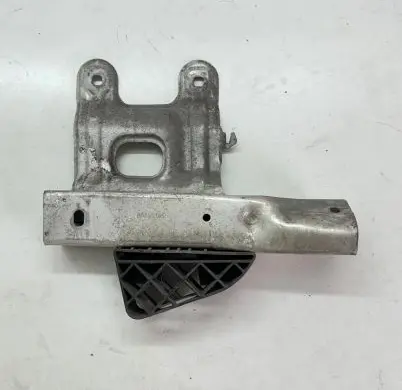 BMW 6 E63 E64 Front bumper cross member 51117289910 10031013 060416