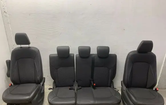 Ford Ecosport Seat set 