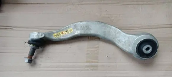 BMW 7 G11 G12 Front control arm 6861152