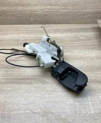 Honda Civic Front door lock 4A15D146MD 03926B