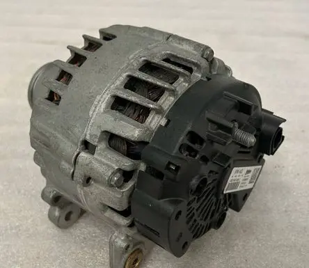 Volkswagen T-Roc Generator/alternator 05E903026C