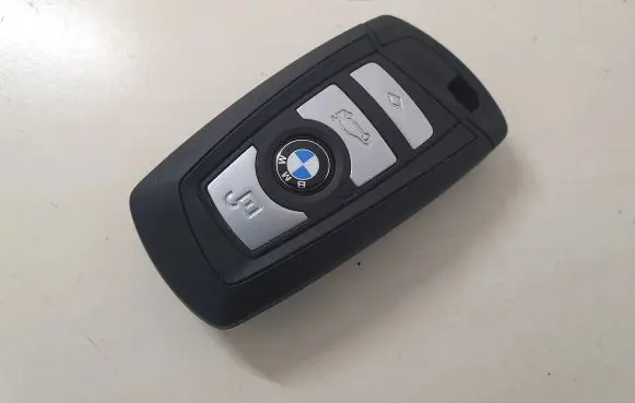 Ignition key/card
