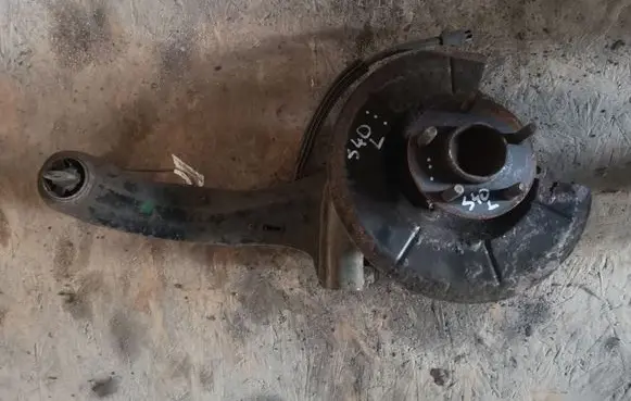 Volvo S40 Rear wheel hub