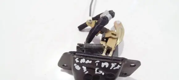 Hyundai Santa Fe Tailgate/trunk/boot lock/catch/latch