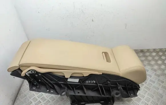 Audi A8 S8 D4 4H Rear seat armrest 4H0885075C