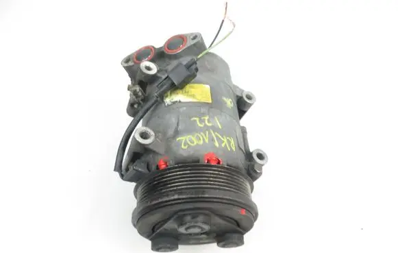 Ford C-MAX I Air conditioning (A/C) compressor (pump) 3M5H19D629MF