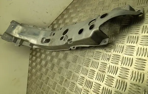 Mercedes-Benz E W238 Engine mounting bracket A2386400600