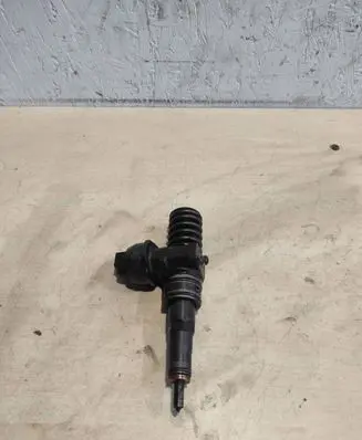 Audi A4 S4 B7 8E 8H Fuel injector 0986441501BJ