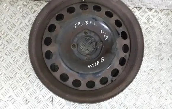 Toyota Land Cruiser (HDJ90) R15 steel rim 