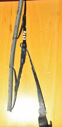 Volkswagen PASSAT B5 Rear wiper blade 