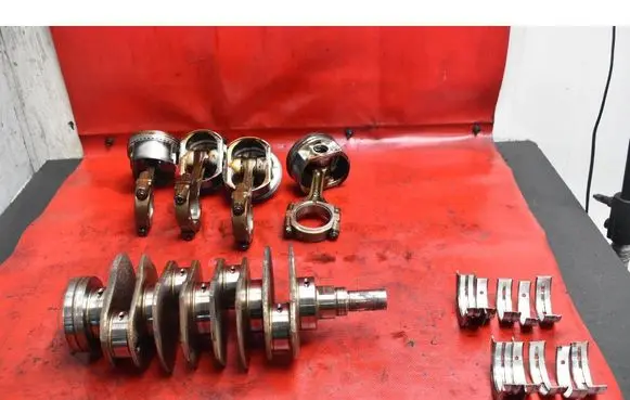 Subaru Forester SF Crankshaft 