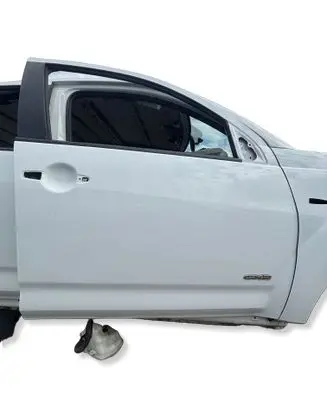 Mitsubishi Outlander Front door 