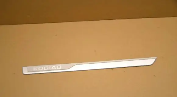 Skoda Kodiaq Front sill trim cover 565853814 12939 565853814TQ3