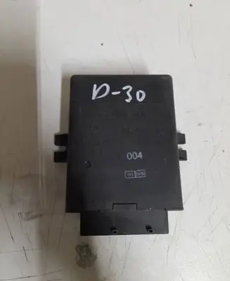 Mercedes-Benz E W211 Air suspension control unit module (rear) A2115450432 0004 410213006001