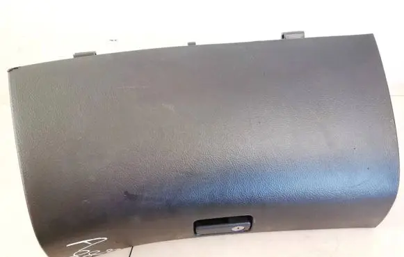 Toyota Avensis T250 Glove box 5555005070 55550-05070